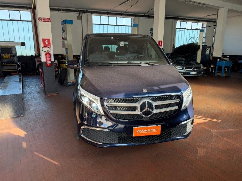 Foto MERCEDES Classe V     (W447)