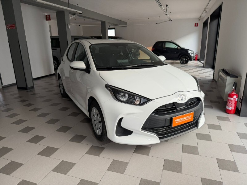 Foto TOYOTA Yaris 4ª serie